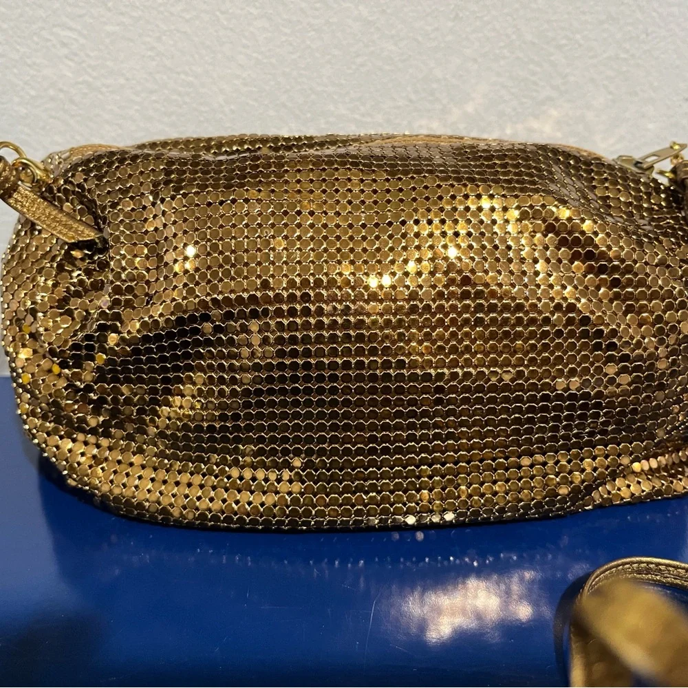 Bronze Mesh Purse Metallic Brown Metal Barrel Crossbody Bag Vintage 80s 90s